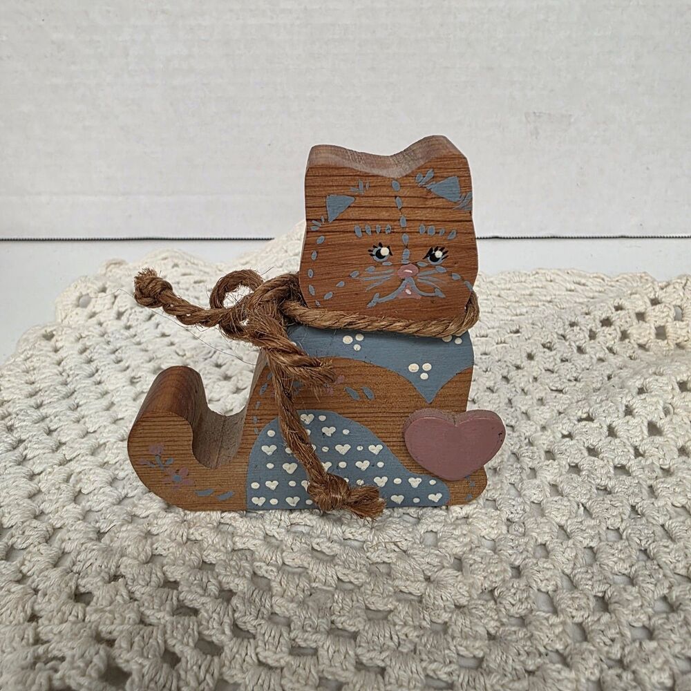 Primitive Wood Cat Heart Decor Rustic Folk Art Shelf Sitter Cottagecore Grandma